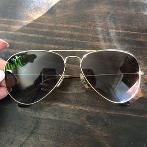 Women’s Rayban Aviators